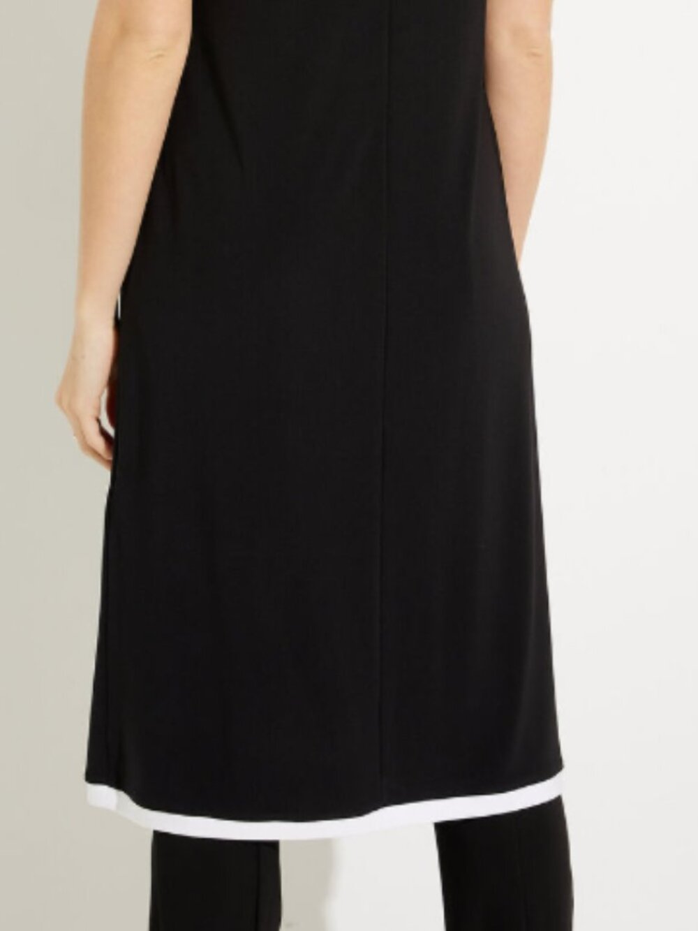 JOSEPH RIBKOFF Black/Vanilla Sleeveless Color Block Tunic - Picture 2 of 8